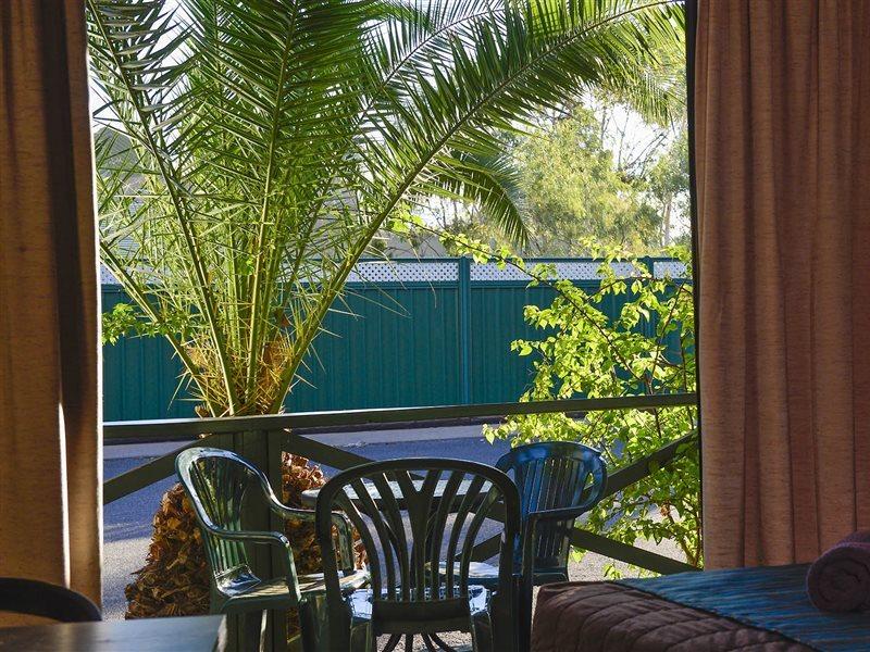 Desert Palms Alice Springs Exterior photo