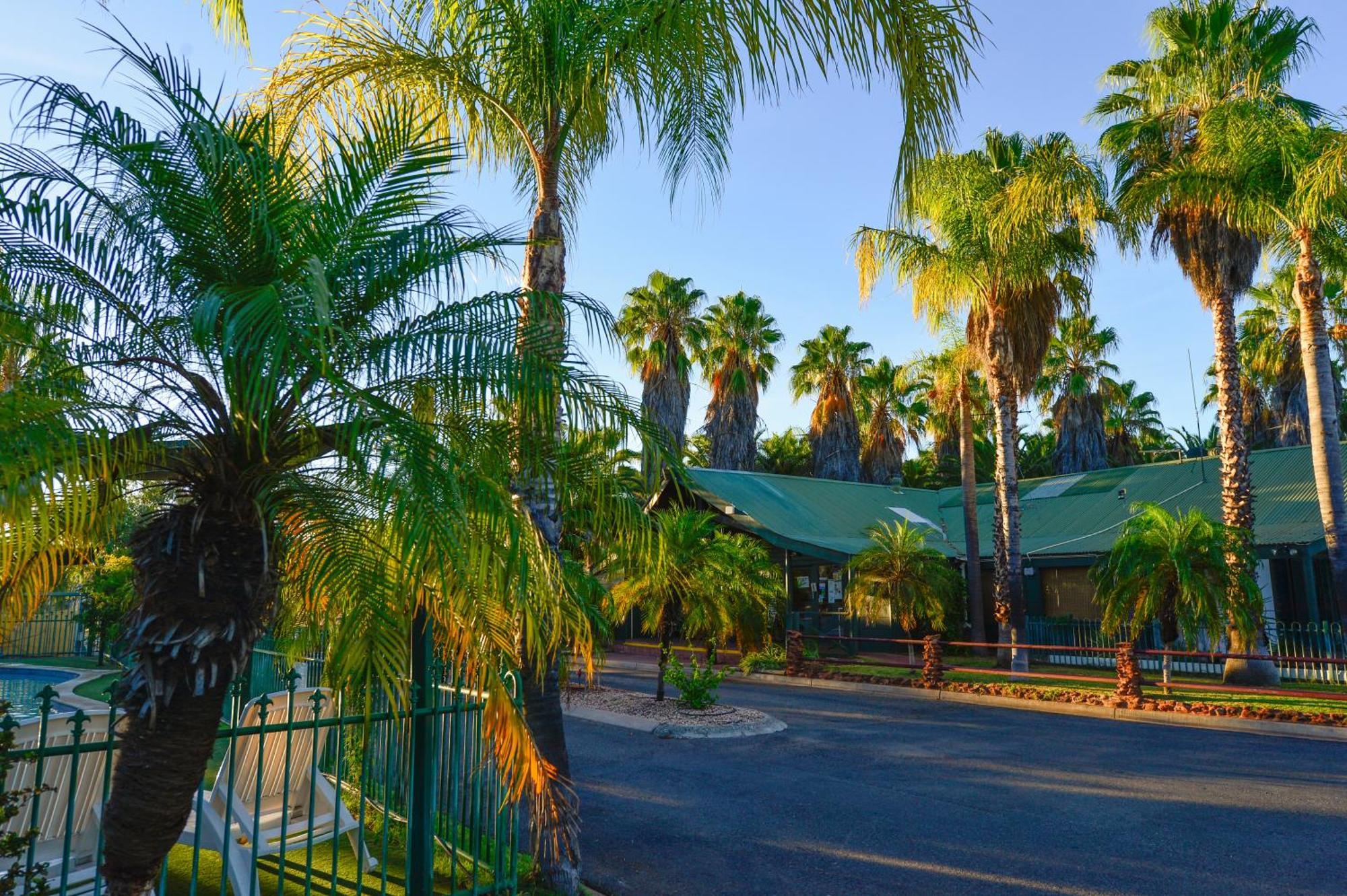 Desert Palms Alice Springs Exterior photo